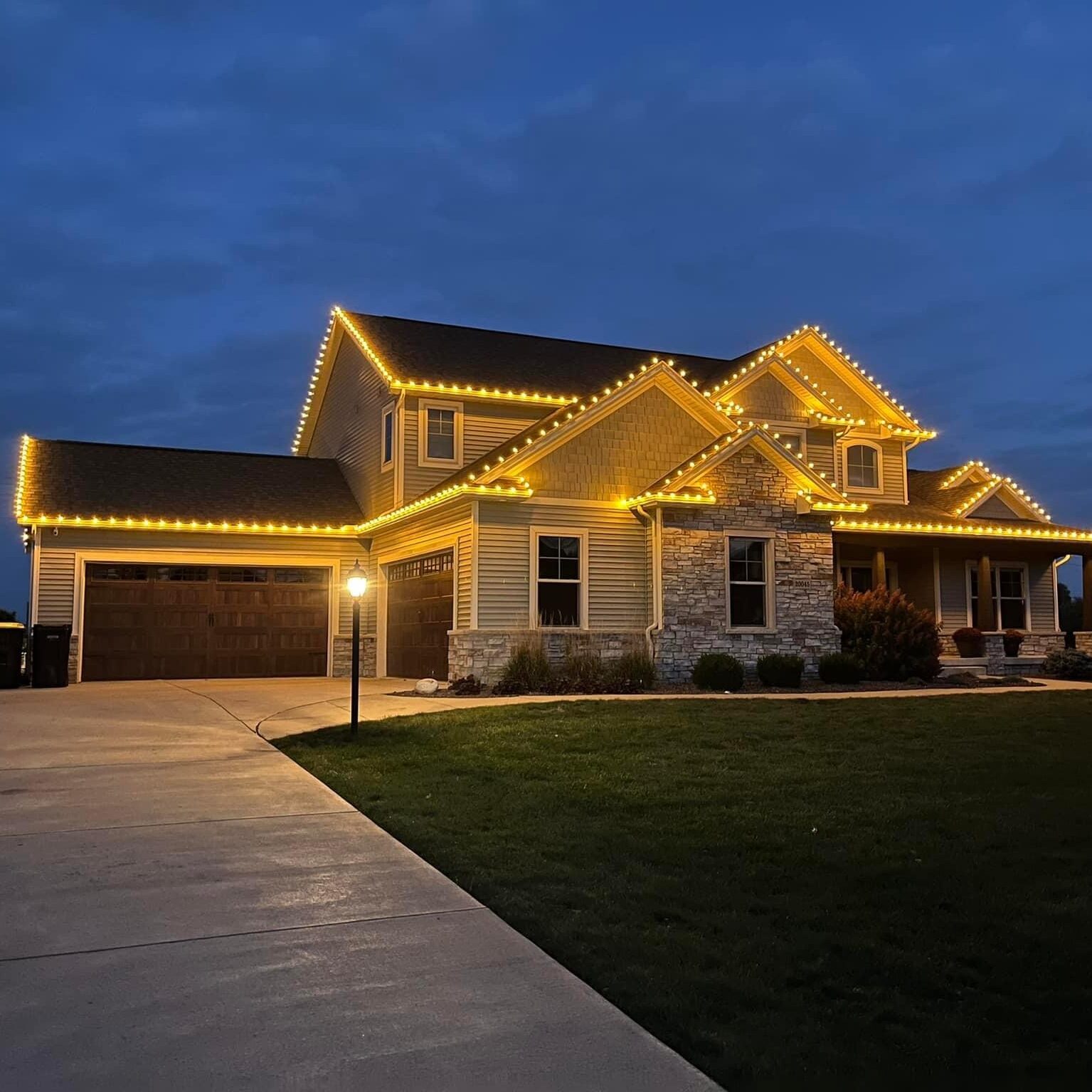 christmas-lights-bcs